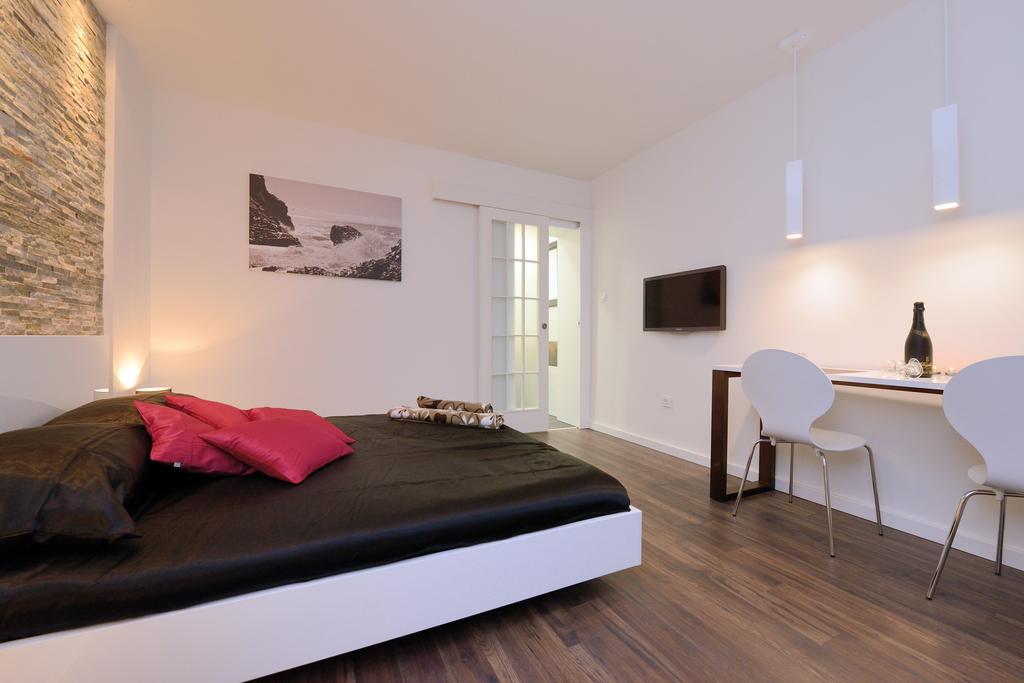 Guest House D&G -I Apartment & Room Zadar Habitación foto